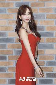 연예인 여배우 진아림(박세미)이 화제가 되고 있는데요? Iwxe1suas5yuvm