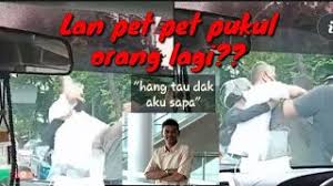 Utvekslusif wahid pohon kemaafan lan pet2 & azli?, akan bersamakah mereka? Download Lan Pet Pet Pukul Guard Viral Mp4 3gp Mp3 Flv Webm Pc Mkv Daily Movies Hub
