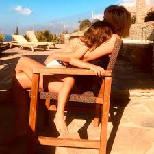 Check spelling or type a new query. Katerina Karabatoy Oi Prwtes Fwto Apo Tis Diakopes Me Ta Paidia Ths Gossip Tv Gr