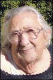 Lucille Briggs's Instagram, Twitter & Facebook