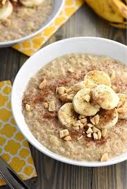Oatmeal Que Faire Avec Des Flocons D Avoine Elle A Table Banane Beurre De Cacahuete Porridge Banane Recette De Petit Dejeuner