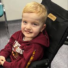 Scoil Treasa Naofa in Dublin 8… 😭🥰🥳🎁🎅🤶 soooo lovely! They wrote a  poem and made fabulous cards and personalised gifts and generous carepacks…  and then them all walking out to the car