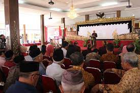 Nama email * pesan *. Luar Biasa Pd Bpr Bkk Wonogiri Sumbang Pad Rp 33 6 M Joglosemar News