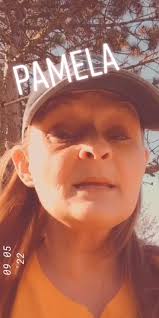 Pamela Foshee's Instagram, Twitter & Facebook