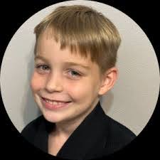 Aaron Desmarais's Instagram, Twitter & Facebook