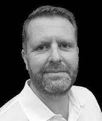 Brett Goucher's Instagram, Twitter & Facebook