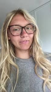 Shandi Nelson's Instagram, Twitter & Facebook