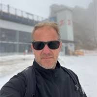 Daniel Hedin's Instagram, Twitter & Facebook