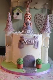 In this game you need only mouse with which you must successfully fulfill your objective. Princess Sofia Castle Cake Cake By Tillymakes Cakesdecor