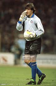 The site owner hides the web page description. Walter Zenga Futebol Esportes Goleiro