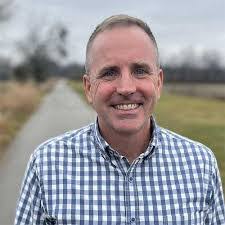 Patrick Chamberlin's Instagram, Twitter & Facebook