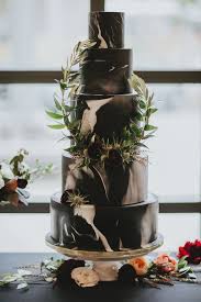 It is made in the form of a liquid, paste, or in a block or used as a flavoring ingredient in other sweet foods. 55 Gorgeous Black And White Wedding Cakes Weddingomania
