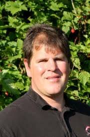 Steve Stumpf's Instagram, Twitter & Facebook