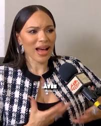 👀😱 Gia Casey dishes