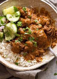 It's packed with spices for great flavour and enough chilli to give it heat without too much of a bite. Rogan Josh Recipetin Eats