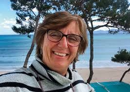 Paula Oliver: ”El conflicto del Sahara Occidental ha sido uno de los  enfrentamientos que menos atención le han prestado los medios de  comunicación internacionales.”