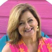 Mona Carter's Instagram, Twitter & Facebook