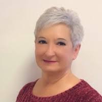 Brenda Grey's Instagram, Twitter & Facebook