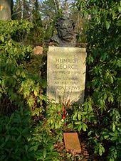 Viele fans und kollegen trauern um götz george (†77). Heinrich George Wikipedia