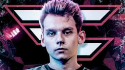 Pley of the Day: dexter destroy SAW with insane ace