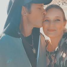 Mel's Hole Ultimate Search Club