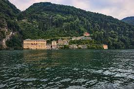 Der lauf der zeit hat viele berühmte dichter und dichterinnen aus den epochen der deutschen literatur hervorgebracht. Die 5 Schonsten Luxushotels Am See Luxushotel Tester Reiseblog
