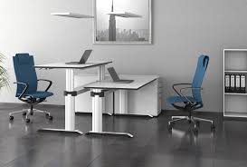 Designklassiker schreibtisch usm kitos ich verkaufe einen schreibtisch der marke usm, modell kitos in der abmessung 90cm x 180cm. Leuwico Arbeitswelten Buromobel Und Designklassiker