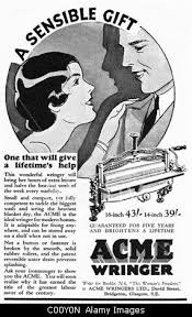 A Sensible Gift 1920s Advertisements Vintage Ads Vintage Advertisements
