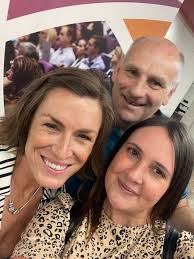 Helen Hook (@HelenJHook)