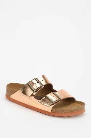 Birkenstock Arizona Rose Gold Birkenstock Arizona Metallic Leather Slide Sandal Urban Outfitters With Images Leather Slide Sandals Cute Shoes Shoe Boots