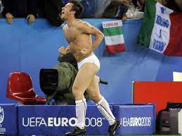 La mamma e il primo presidente. Italy Striker Antonio Cassano Fined By Uefa Over Euro 2012 Comments The Independent The Independent