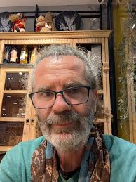 Dear friends & family Enjoy Christ-mas Muhammad-mas Sufi-mas Shiva-mas  Budha-mas Whatever -mas Love from Now-Here ❤️ P.s I'm drinking a lot black  tea these days so maybe i don't know what I'm