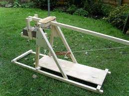 10 Terrific Trebuchets Make Catapult Diy Diy Catapult Catapult