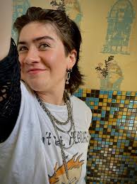 Looking for a Richmond apartment with 1-2 roommates in Church Hill/Union  Hill area