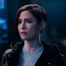 Lexie grey returns to the show and reunites with her sister, meredith, in this new promo. Nora Dominick On Twitter What Is Wild To Me Is That Chyler Leigh Will Have Played Alex Danvers Longer Than She Played Lexie Grey After This Final Season Talk About Two Iconic