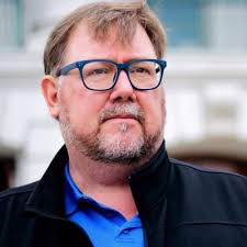 Angela Rose (@Angela2ndlife)