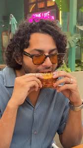 come grab some 🥪 , ., ., ., {best cafés in Bangalore, cafe interiors,  coffee, sandwiches, smoothie bowls, all day breakfast, sourdough pizza,  cold filter coffee, aesthetics, instagramable, date night ...