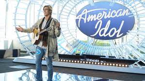American Idol A Clueless Singer A Space Cowboy And A Psychic Mom