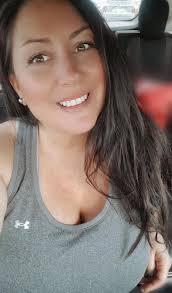 Hello beautiful entrepreneurs, I'm new to all this and I want to start to  work for myself … I want to do digital marketing… I don't know where to  start, how to