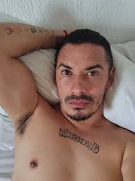 Hello from Vienna🤗🇦🇹. Who is out there??🤗 Looking for a serious  long-term partnership.