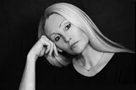 Olga sommerová was born on august 2, 1949 in prague, czechoslovakia. Olga Sommerova Toci Dokument O Vere Caslavske Vltava