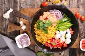 Auch wenn es schnell soll basmatireis benötigt zum beispiel nur etwa zehn bis fünfzehn minuten kochzeit. Gesunde Abendessen Ideen 4 Leckere Und Schnelle Rezepte