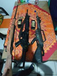 Check spelling or type a new query. Polisi Tangkap Tiga Warga Sipil Pembawa Senjata Api I Papua