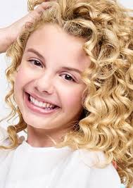 Fan Casting Mallory James Mahoney as Kylie George in Mean Girls 2023 Remake 