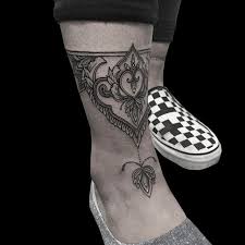 We did not find results for: Monumental Ink On Twitter Beautiful Ankle Mandala Cuff Done By Louise Monumentalink Https T Co 0exgb00uhl Tattoo Artist Tattooartist Art Design Love Body Design Tattoos Mandala Mandalatattoo Ankletattoo Wednesdaywisdom