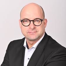 Michael Florian (@miflo78)