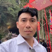 Ăn mừng bằng việc khoe ảnh bạn gái. Có hiếu với nóc nhà thế này chắc gần  bất tử rồi.