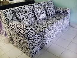 Sofa Bed Inoac Zebra Hitam Putih Bagus Awet