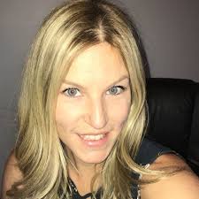 Wine Shop at Home with Danielle Lindgren