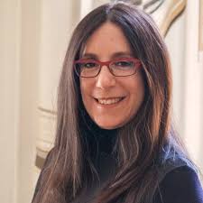 Noreen Howard's Instagram, Twitter & Facebook